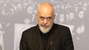 Protesta e PD para Kryeministrisë, reagon Rama: E vetmja parti në botën demokratike që ushtron dhunë