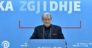 Përjashtimet e këshilltarëve të PD në Durrës, Berisha: Shkak jo mendimi, por veprimet e tyre. S’mund të punojnë për PS-në