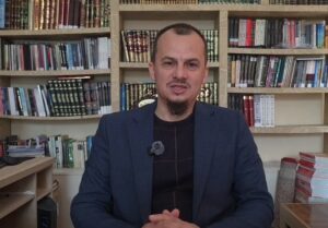 Më e vlefshme se 1000 muaj/ Besimtarët myslimanë festojnë sot Natën e Kadrit