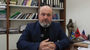 Fermerët  në zonën e Lushnjës të shqetësuar për mosdhënien e autofaturave. Eduart Sharka: Masë e mirë por krijon pabarazi