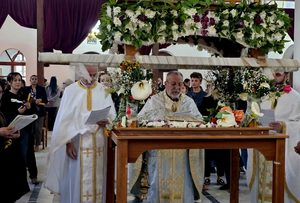 Kremtohet e Premtja e Madhe në Lushnjë dhe Fier