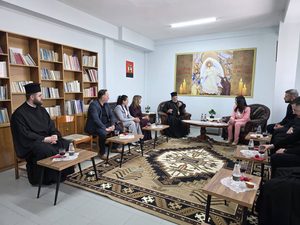 Urime për Pashkët ortodokse nga përfaqësuesit vendorë në Lushnjë