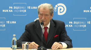 “Pas 3 muajsh, Rama mbylli dosjen 1.2 mld euroshë të vjedhjeve me Ballukun”, Berisha paralajmëron protesta të fuqishme: Janë jetike!
