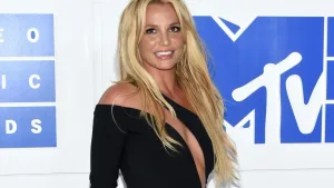 U arrestua nga policia pasi u kap në gjendje të dehur në timon, Britney Spears shtrohet në rehabilitim