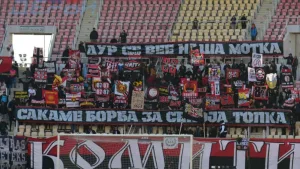 “Shqiptari i vdekur është shqiptari i mirë”, rikthehen koret raciste në stadiumet e Maqedonisë së Veriut