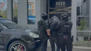 Tentoi të vriste me armë 21-vjeçarin në Shkodër, arrestohet në Tiranë pas dy muajsh arrati autori