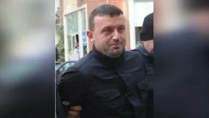 U transferua nga burgu i Fushë-Krujës në atë të Peqinit për shkak të sigurisë, Durim Bami mbyllet në sektorin e sigurisë së lartë