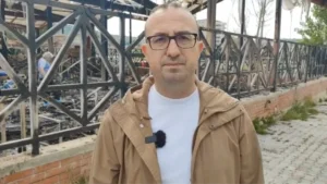 Zjarri në tregun e fruta-perimeve Lushnjë, Kryetarja e Bashkisë Sefa takon tregtarët, deputeti Korreshi kërkon dëmshpërblime për ta