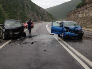 Aksidentet rrugore shënuan rritje në janar-prill, sjellja e drejtuesve të mjeteve mbetet problem