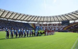 Kaos me kalendarin, derbi Roma-Lazio bëhet “mollë sherri” mes Lega-s dhe Prefekturës së Romës