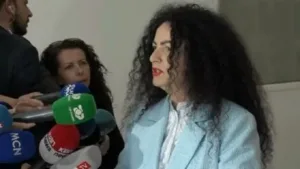 Zgjedhjet për kreun e PD përfundojnë në gjykatë, kandidatja e skualifikuar Mereme Sela kërkon pezullimin e procesit