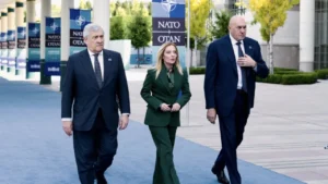 Italia dëbon dy zyrtarë ushtarakë rusë nga ambasada në Romë, Tajani: U identifikuan si përgjegjës për aktivitete spiunazhi