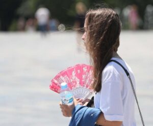 Rikthehet i nxehti afrikan, në fundjavë termometri arrin 40 gradë