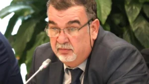 Statusi “Dëshmor i Atdheut” për Astrit Kalanë, reagon Shoqata e Gjyqtarëve: Ky është trajtimi i denjë dhe ligjor i cilitdo shtetasi që vritet në krye të detyrës