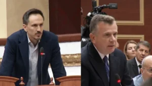“Pse Kryeministri nuk reagon për deklaratën e ministres serbe ndaj Kosovës?”/ Balla i përgjigjet Muçit: Je karagjoz, laj gojën mirë kur përmend Ramën