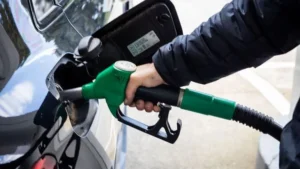 Bordi i Transparencës ndryshon çmimet e karburanteve, nafta dhe benzina pësojnë rënie