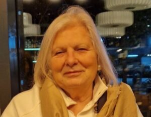 Ndahet nga jeta në moshën 76-vjeçare, mjekja dhe aktivistja Flora Brovina