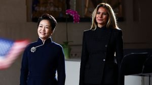 Këngë, diplomaci dhe mesazhe miqësie! Peng Liyuan, “arma e butë” e Kinës në Uashington