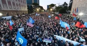Fier/ Demokratët drejt protestës në Tiranë, Ardian Ferro: Qytetarët të mobilizuar kundër qeverisë