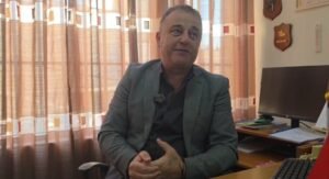 QKF Lushnjë nis vitin e ri arsimor me këngë, muzikë dhe valle.