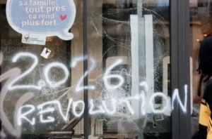 Të rinjtë kundër krizës së arsimit dhe kostos së jetesës, pse e gjithë Evropa po proteston?