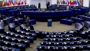 Hetim për veprimet e policisë / 12 eurodeputetë letër Kaja Kallas për protestat, mes firmëtarëve edhe Beleri