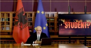 “S’janë studentë”/ Rama lexon me emra të arrestuarit e dhunës në protestë: Me precedentë të rëndë kriminalë, nga vrasjet, te trafiku i drogës e dhuna në familje