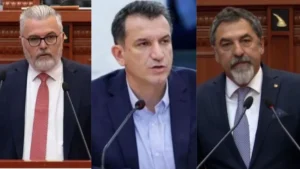 Përplasje në PS për transferimin e Erion Veliajt në Fier, Bledi Çuçi kërkon dorëheqjen e Ministrit të Drejtësisë